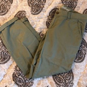Old Navy Cropped Boyfriend Pants